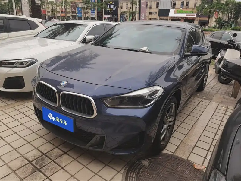 BMW X2