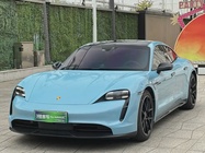 Porsche Taycan 2022
