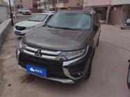 Mitsubishi Outlander 2016