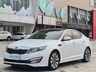 Kia K5 2011