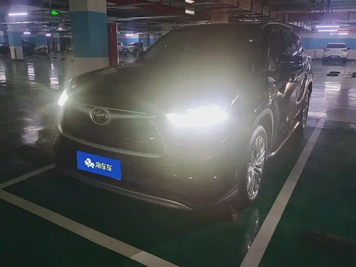 Toyota Highlander 2024