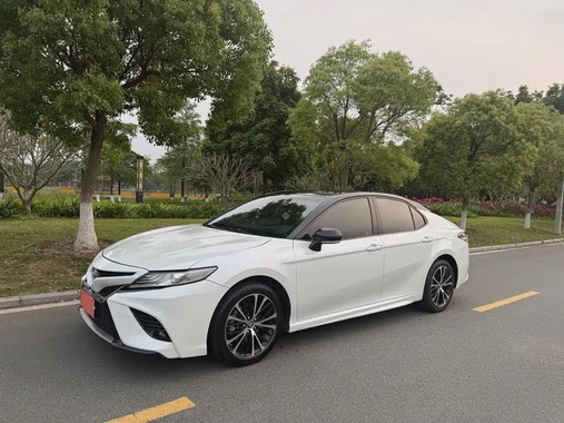 Toyota Camry 2020