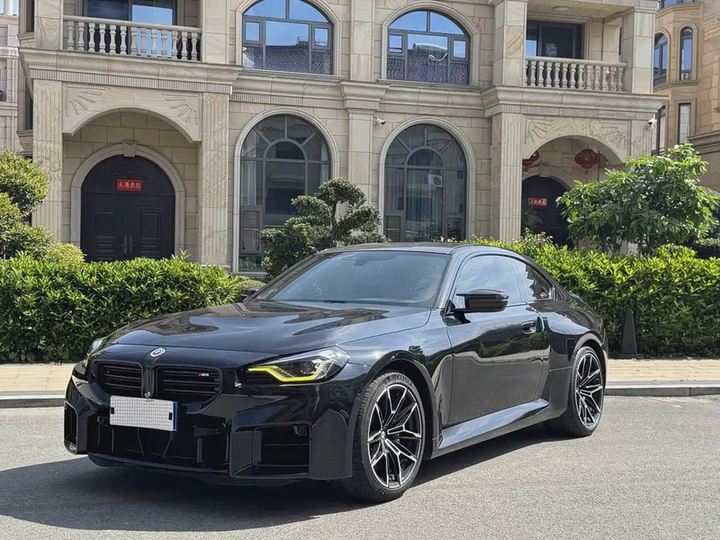 BMW M2