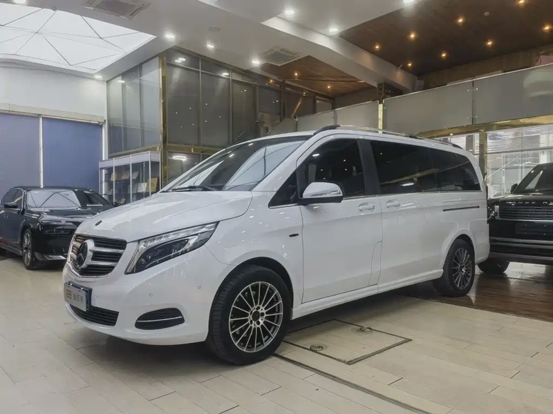 Mercedes-Benz V-Class