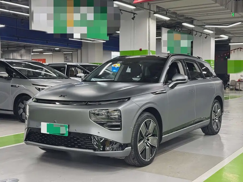 XPeng G9