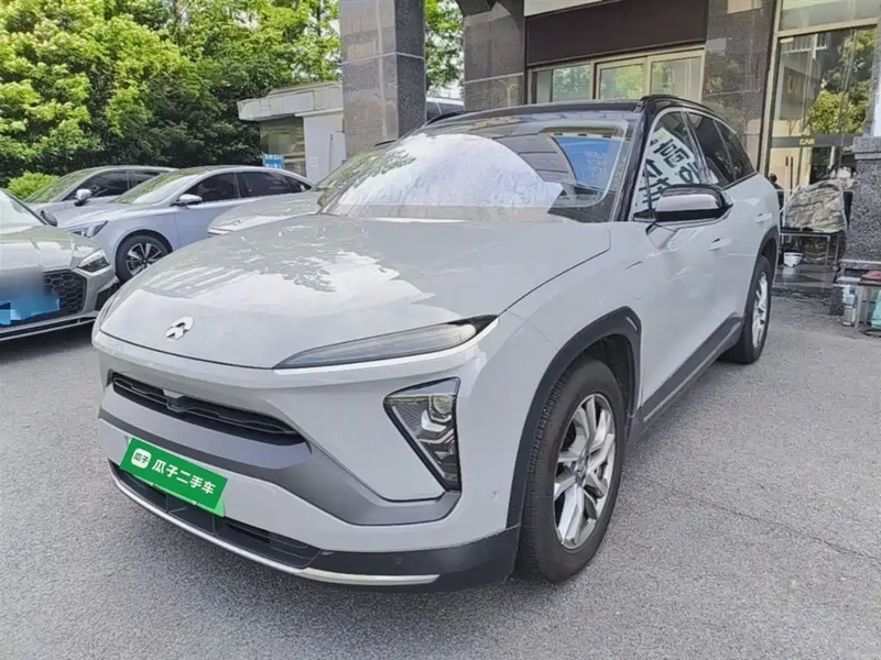 NIO ES6