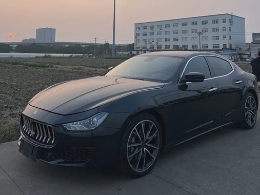 Maserati Ghibli 2025