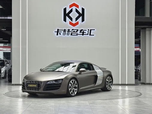 Audi R8 2012