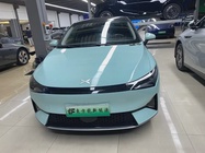 XPeng P5 2022