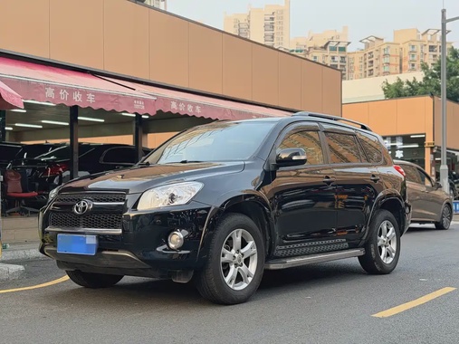Toyota RAV4 2013