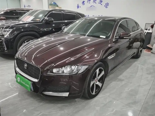 Jaguar XF 2020