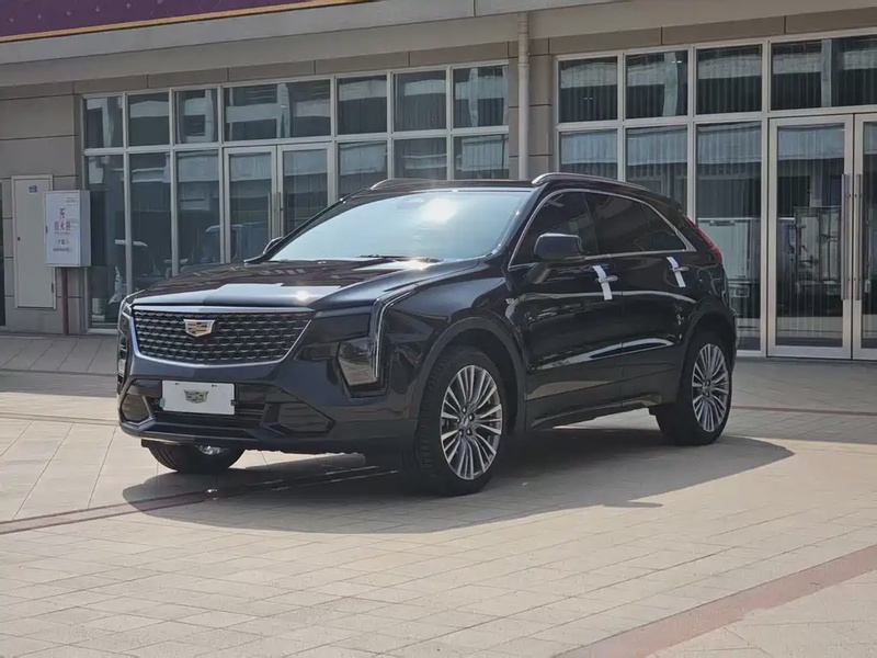 Cadillac XT4