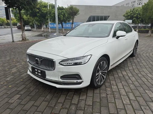 Volvo S90 2024