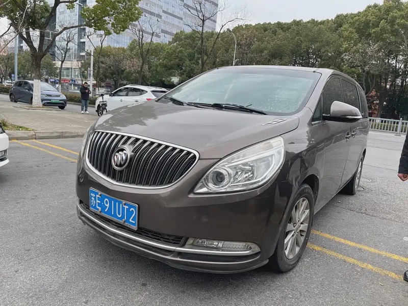 Buick GL8
