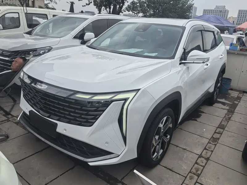 Geely Boyue L