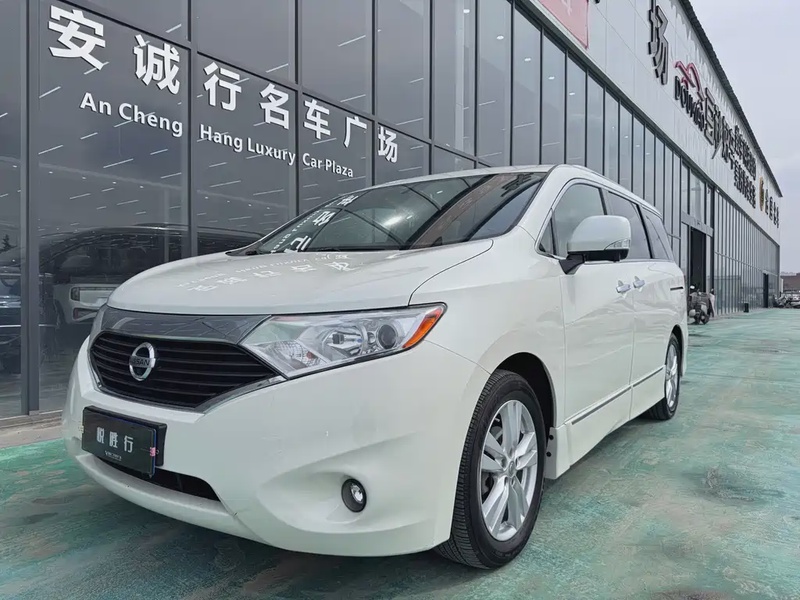 Nissan Quest