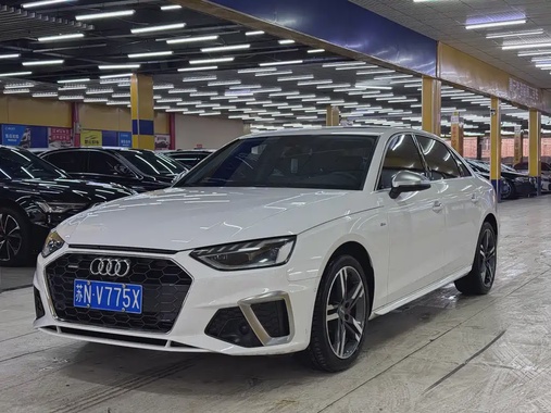 Audi A4 2021