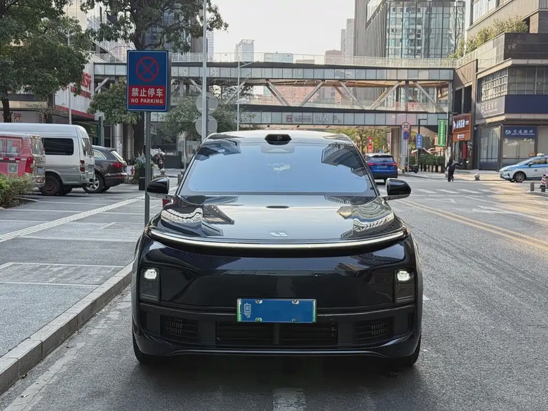 Li Auto L9