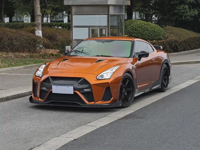 Nissan GT-R