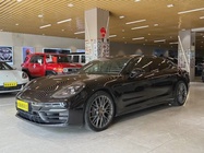 Porsche Panamera 2023
