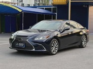 Lexus ES 2020