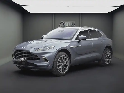 Aston Martin DBX 2023