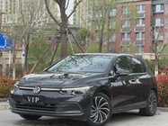 Volkswagen Golf 2021