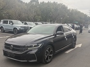 Volkswagen Passat 2023