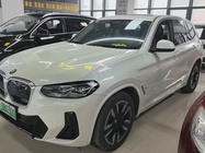 BMW iX3 2024