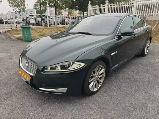 Jaguar XF 2014