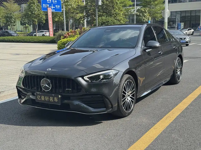 Mercedes-Benz C-Class