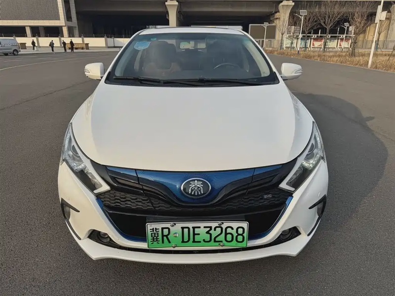 BYD Qin