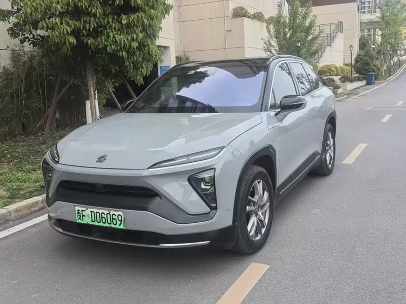 NIO ES6