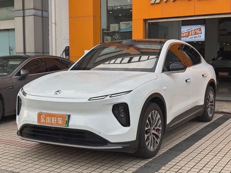 NIO EC6