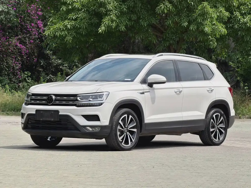 Volkswagen Tharu