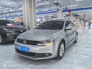 Volkswagen Sagitar 2015