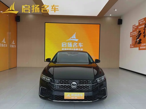 Volkswagen Passat 2022