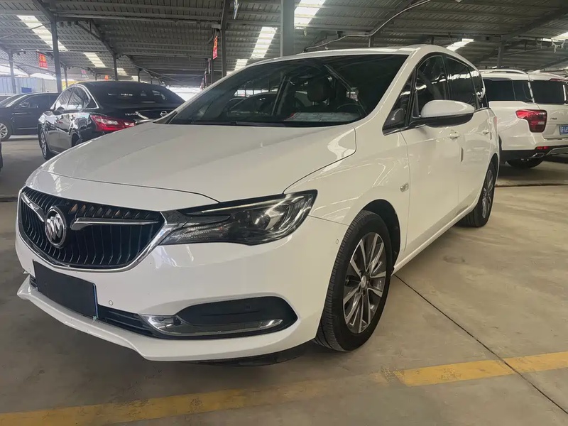Buick GL6