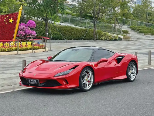 Ferrari F8 2022