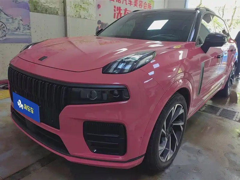Lynk & Co 09