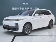 Li Auto L7 2025