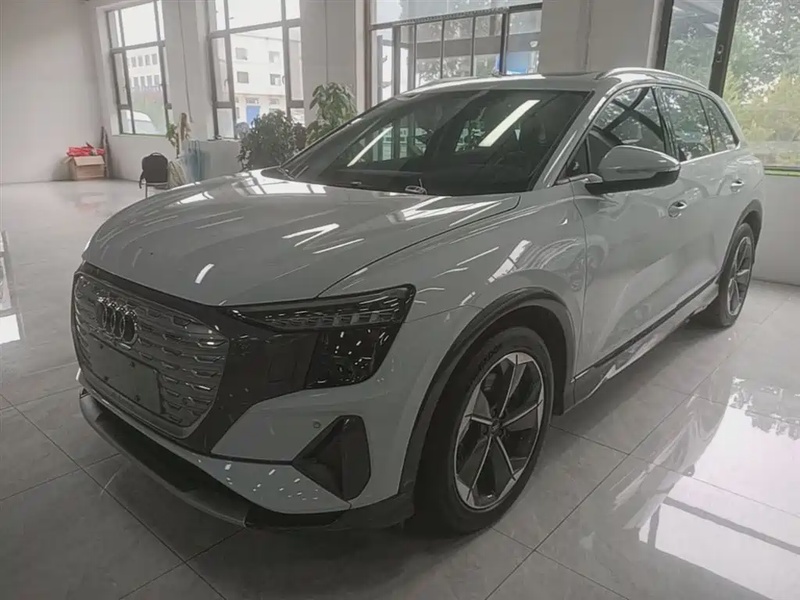 Audi Q5 e-tron