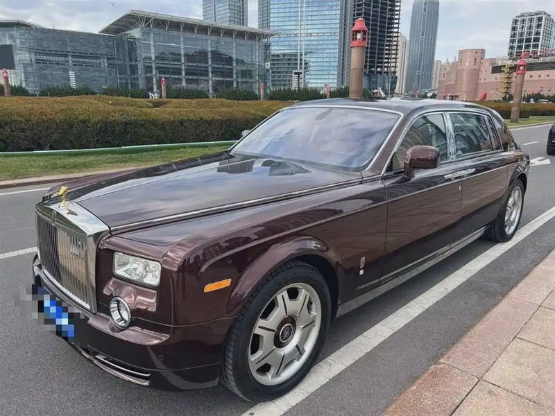 Rolls-Royce Phantom