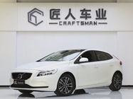 Volvo V40 2017