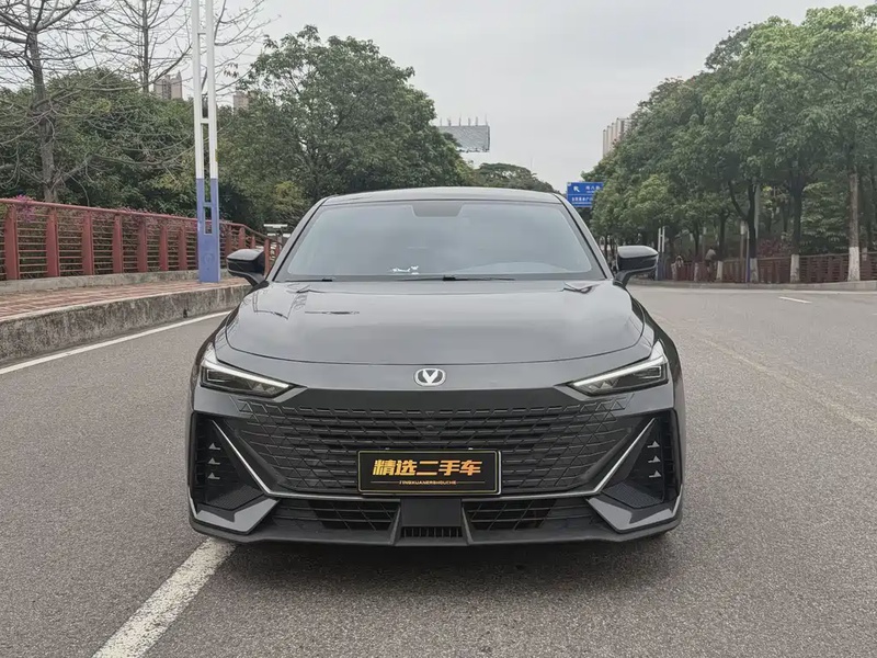 Changan UNI-V