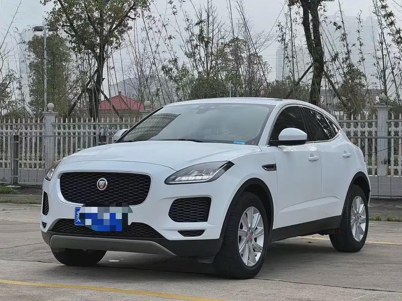Jaguar E-Pace