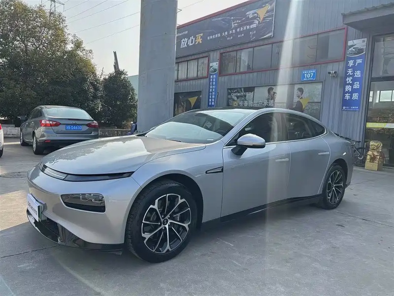 XPeng P7