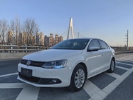 Volkswagen Sagitar 2015