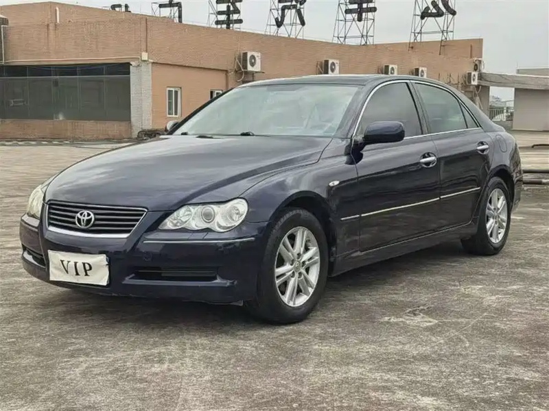 Toyota Reiz