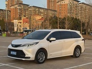 Toyota Sienna 2022